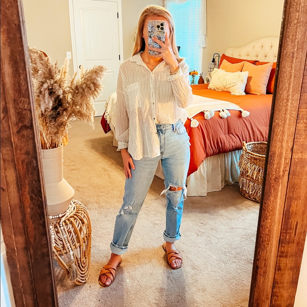 BP lightweight button up
